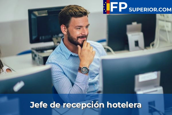 Jefe de recepción hotelera
